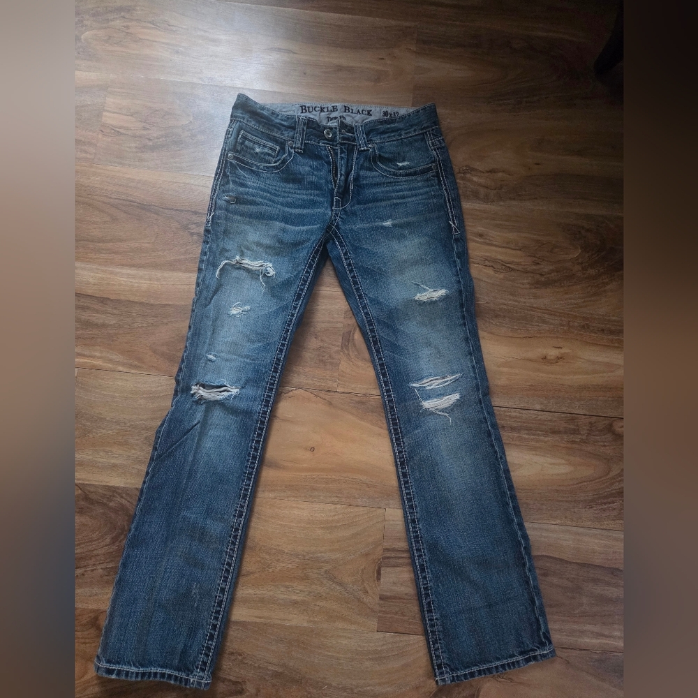 Mens Buckle Black Label jeans 30x32 regular length